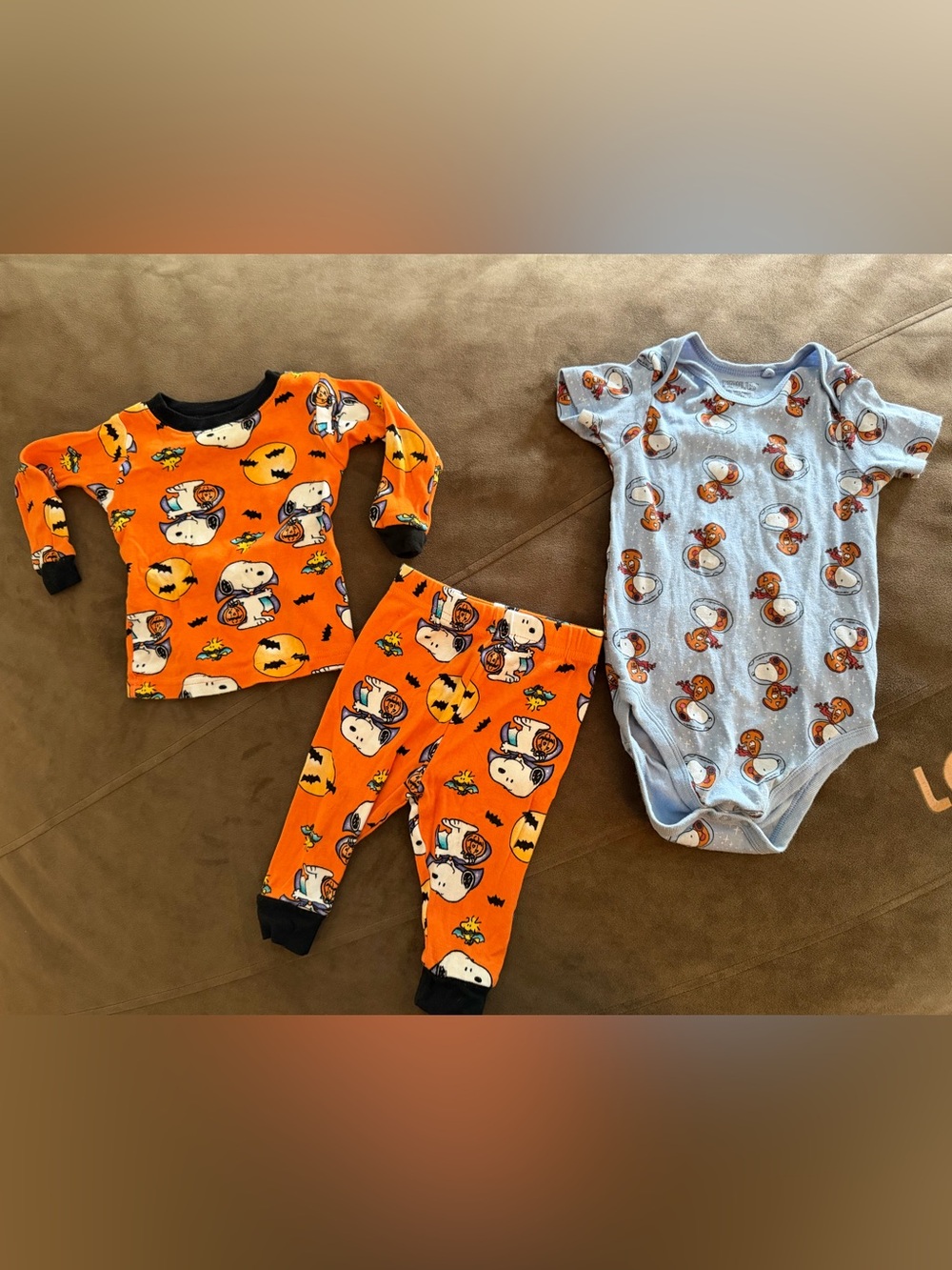 Peanuts Orange & Light Blue Snoopy Halloween One-Piece and Pajama Set